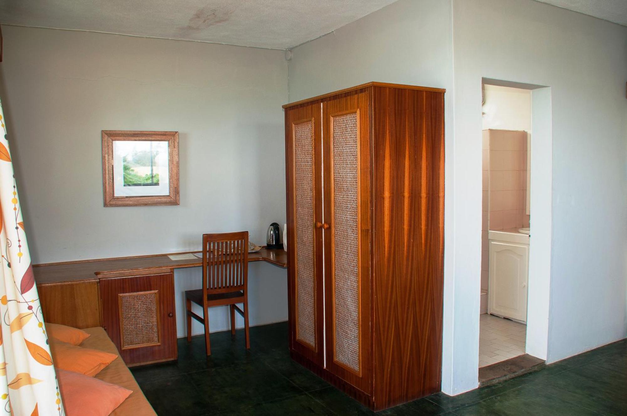 Chantauvent Guest House Blue Bay Cameră foto