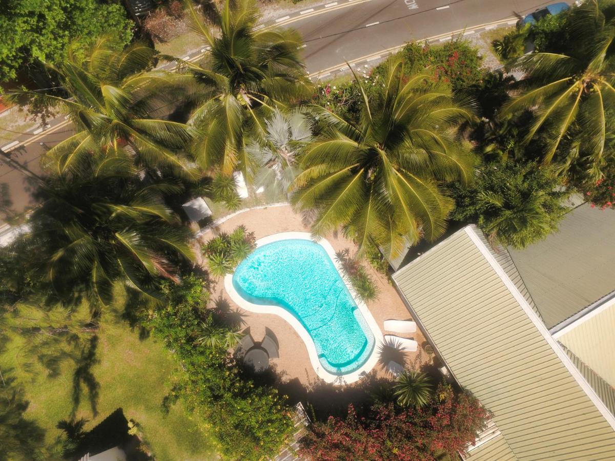 Chantauvent Guest House Blue Bay Exterior foto